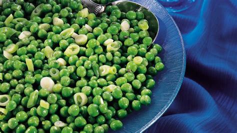 tarragon-green-peas-recipe-pillsburycom image