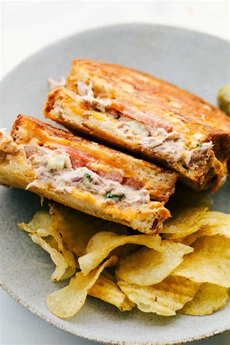the-best-tuna-melt-recipe-best-recipes-for-dinners image