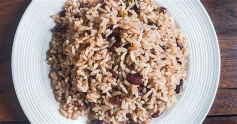 easy-caribbean-rice-and-beans-coconut-rice-red image