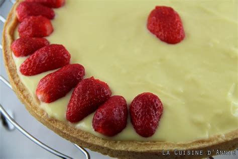 strawberry-tart-with-pastry-cream-recipe-la-cuisine image