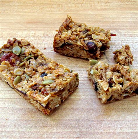 homemade-chewy-granola-bars-recipe-step-by-step image