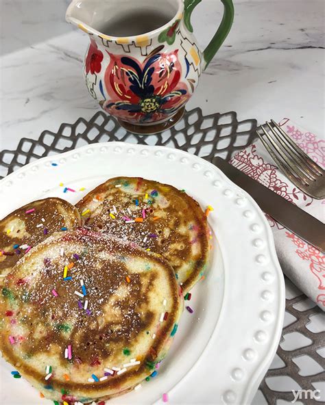 easy-and-fun-sprinkle-pancakes-yummymummyclubca image