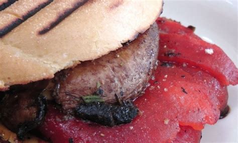 roasted-pepper-and-portobello-mushrooms-panini image