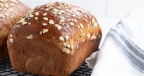 oatmeal-molasses-bread-seasons-and-suppers image