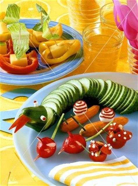 33-swamp-party-food-ideas-swamp-party-food-kids image