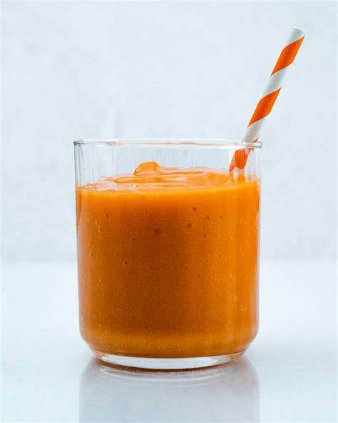 perfect-carrot-smoothie-a-couple-cooks image