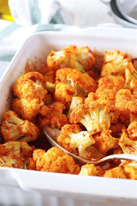 easy-healthy-spicy-roasted-cauliflower-laura-fuentes image