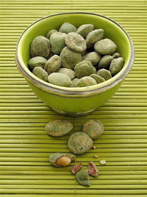 wasabi-peanuts-recipe-eat-smarter-usa image