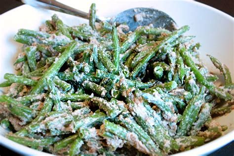 recipe-review-green-beans-with-walnut-miso-sauce image