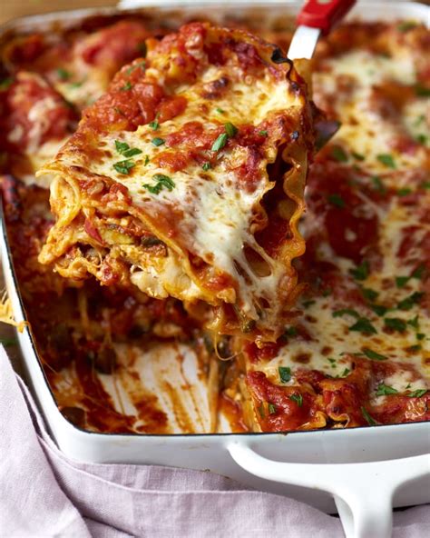 cheesy-vegetarian-lasagna-kitchn image