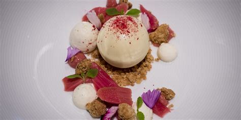 rhubarb-and-custard-recipe-great-british-chefs image