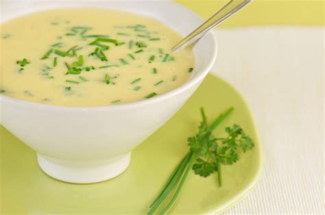 recipe-for-avgolemono-greek-style-egg-and-lemon-soup image