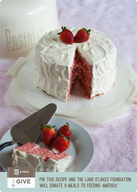 strawberry-layer-cake-with-amaretto-swiss image
