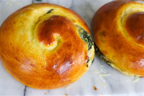 spinach-and-cheese-challah-what-jew-wanna-eat image