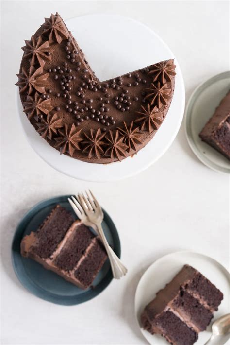 one-bowl-devils-food-layer-cake-with-milk-chocolate image