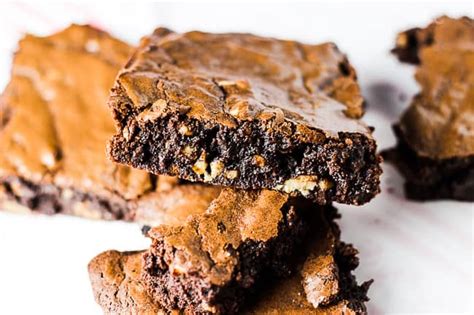 the-best-fudgy-brownie-recipe-in-the-world-video image