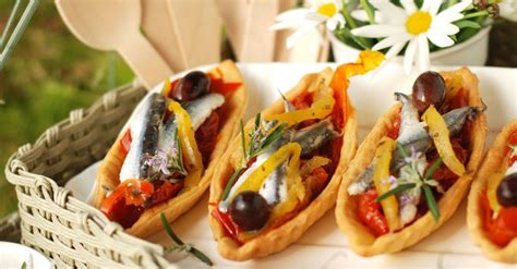 puff-pastry-tart-with-tomatoes-and-anchovies-eat image