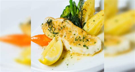 grilled-fish-in-lemon-butter-sauce image