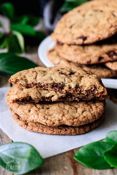 panera-bread-chocolate-chipper-cookies-savor-the image