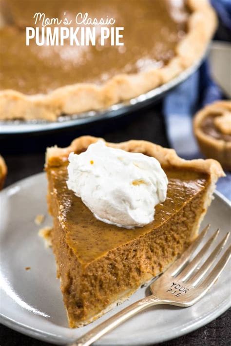 moms-classic-homemade-pumpkin-pie-recipe-crazy image