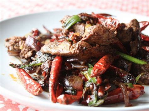 stir-fried-liver-and-onions-with-oyster-sauce image