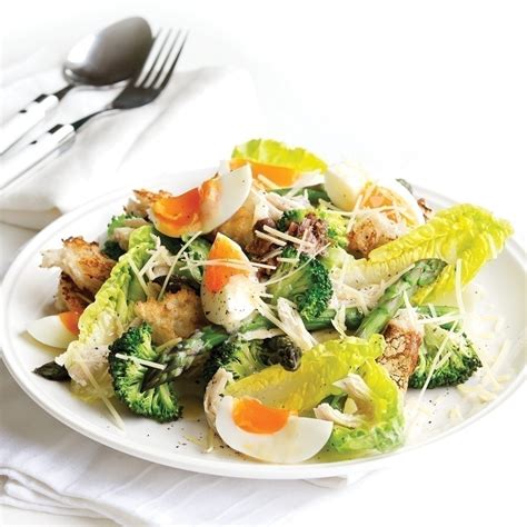 chicken-caesar-salad-for-two-healthy-food-guide image