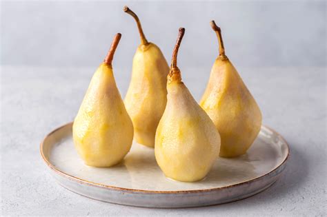 classic-poached-pears-in-spiced-wine-syrup image