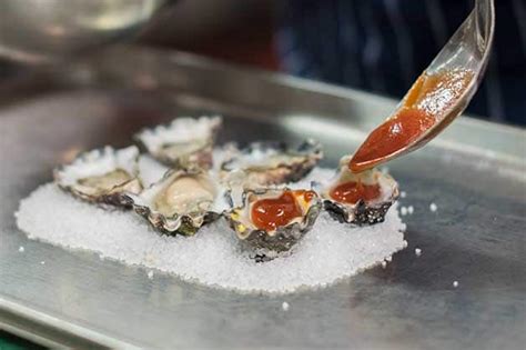 oysters-kilpatrick-recipe-goodman-fielder-food-service image