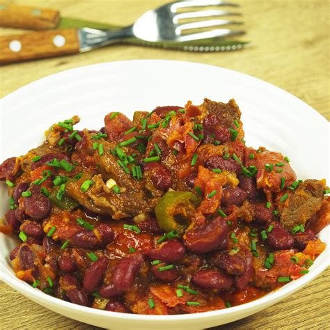 tequila-and-bean-chili-so-delicious image
