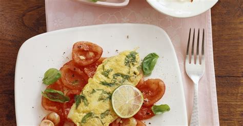 pan-fried-redfish-fillets-with-tomatoes-eat-smarter-usa image