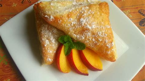 peach-empanadas-recipe-quericavidacom image