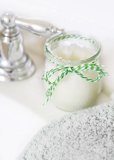 rosemary-mint-sugar-scrub-homemade-good-life image