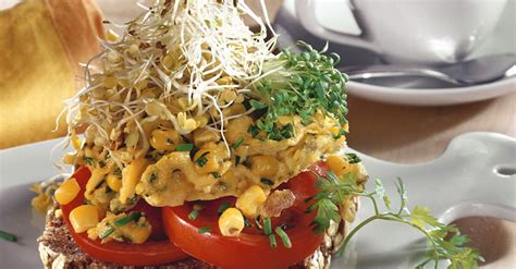 scrambled-eggs-with-herbs-recipe-eat-smarter-usa image