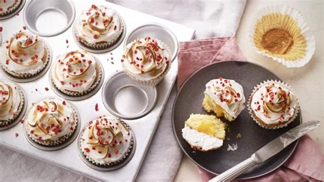 mary-berrys-lemon-meringue-cupcakes-recipe-bbc image