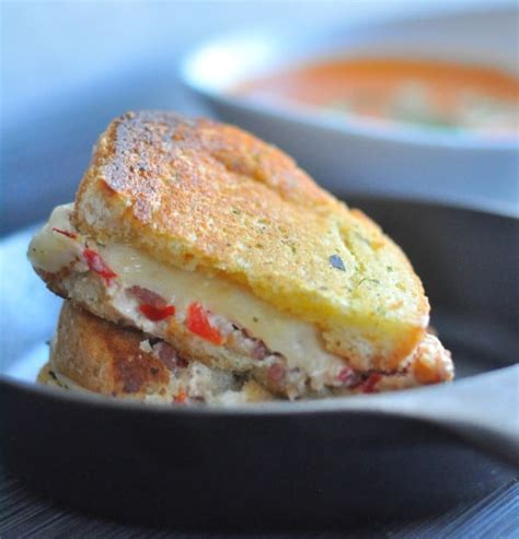 grilled-bacon-and-pimento-cheese-sandwiches image