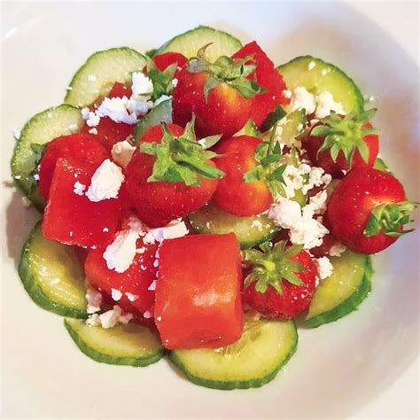 strawberry-feta-cucumber-salad-gastric-inspired image