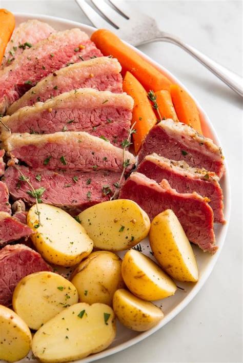 23-best-corned-beef-recipes-how-to-use-corned-beef image
