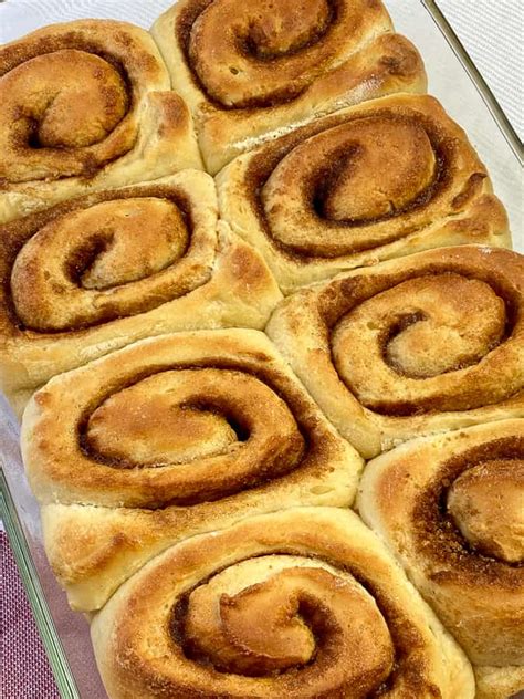 old-fashioned-cinnamon-rolls-plowing-through-life image