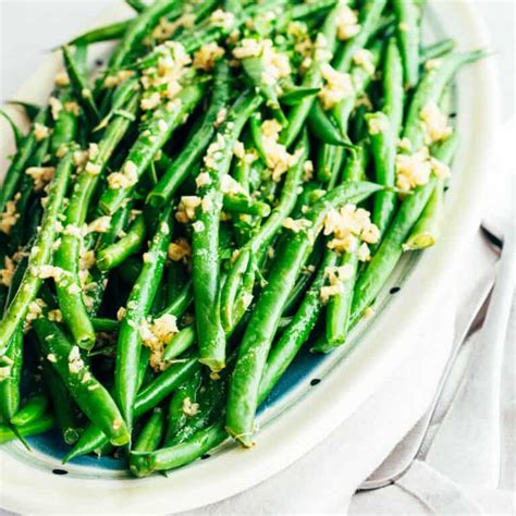 garlic-butter-green-beans-17-minutes-pinch-and-swirl image
