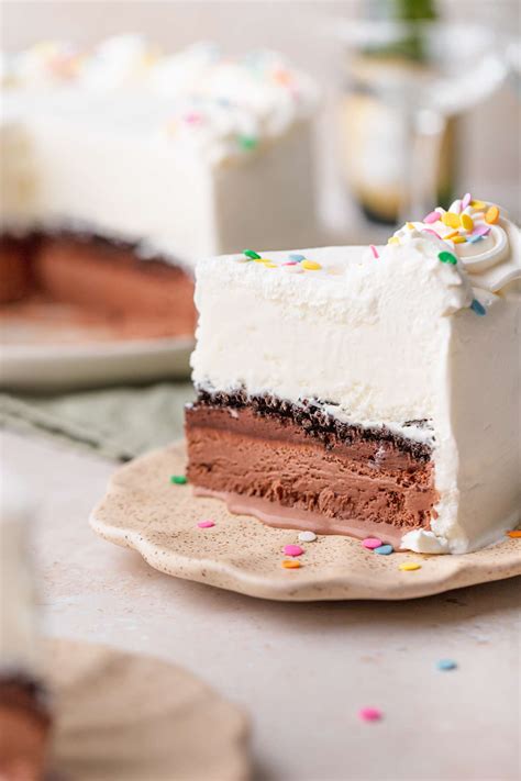 ice-cream-cake-recipe-simply image