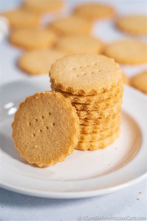 easy-almond-flour-keto-shortbread-cookie image