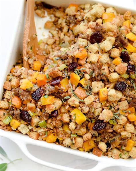40-best-thanksgiving-dressing-and-stuffing image