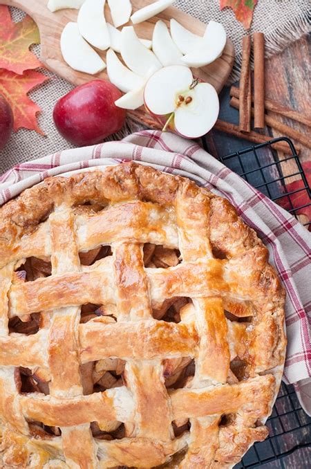 country-apple-pie-photos-food image