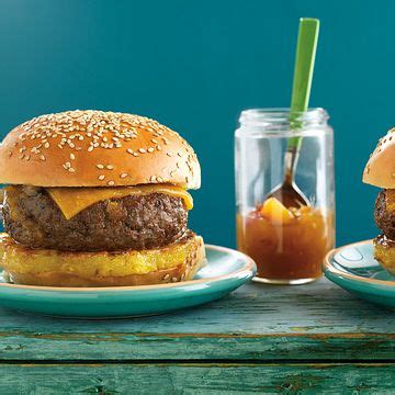 caribbean-cheeseburgers-with-grilled-pineapple-beef image