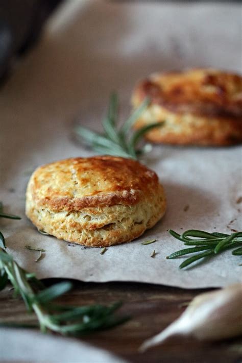 rosemary-garlic-biscuits-neta-cooks image