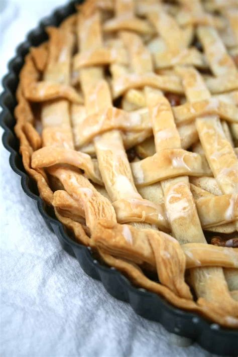 apple-nut-lattice-tart-mom-loves-baking image