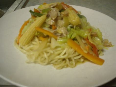 chicken-shrimp-chow-mein-recipes-momma image