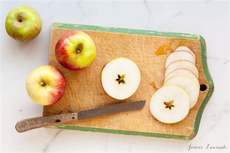 maple-apple-clafoutis-flognarde-the-bake-school image