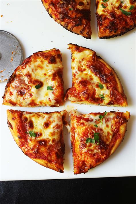 how-to-make-pan-pizza-at-home-good-cheap-eats image