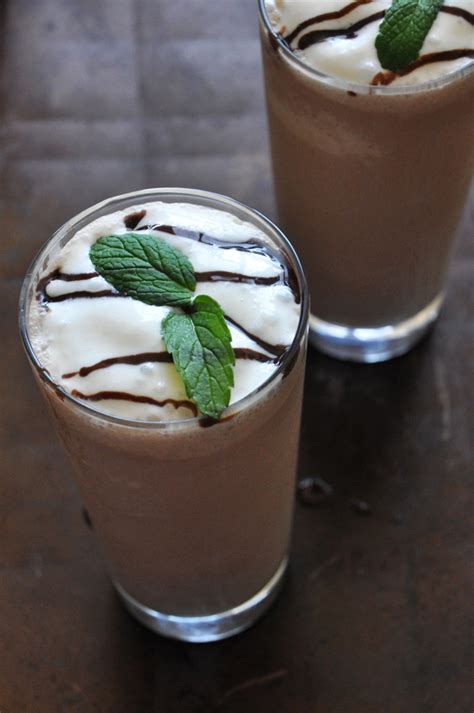 peppermint-mocha-frappe-with-coconut-milk-minimalist image